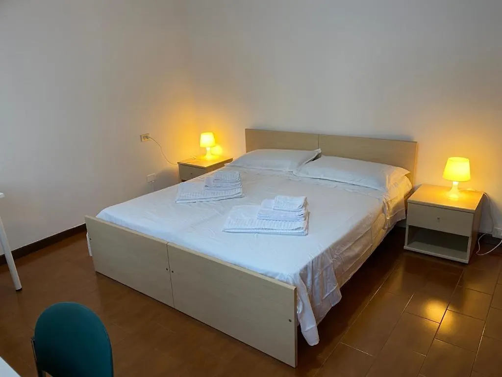 Res Falena Padova Italia