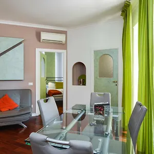 archimede-flat.it-romehotels.com/