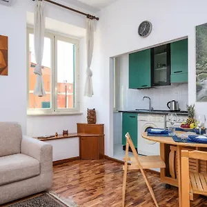 centocelle-new-apartment.it-romehotels.com/